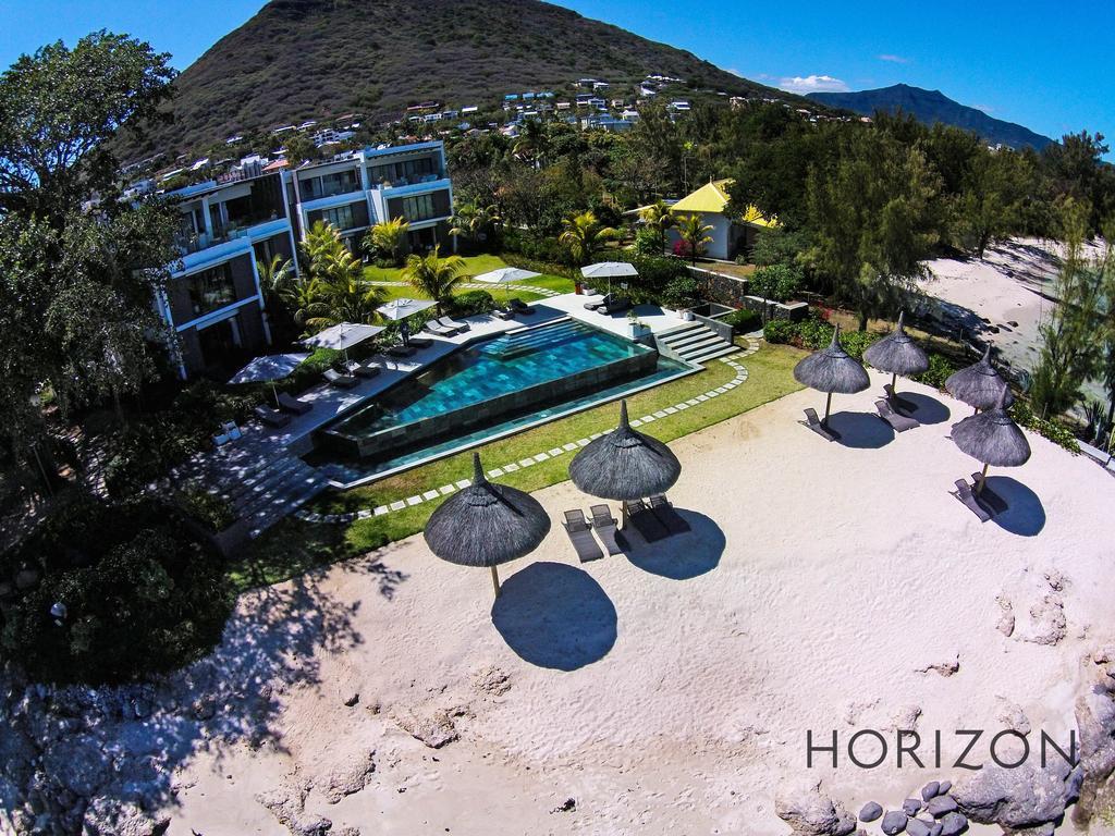 Esplanade By Horizon Holidays Тамарин Экстерьер фото